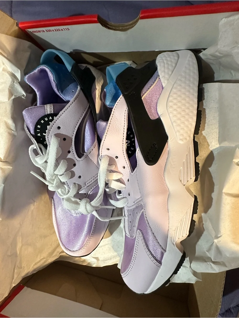 Nike Women's Lavender and White Huarache-Style Athletic Sneakers